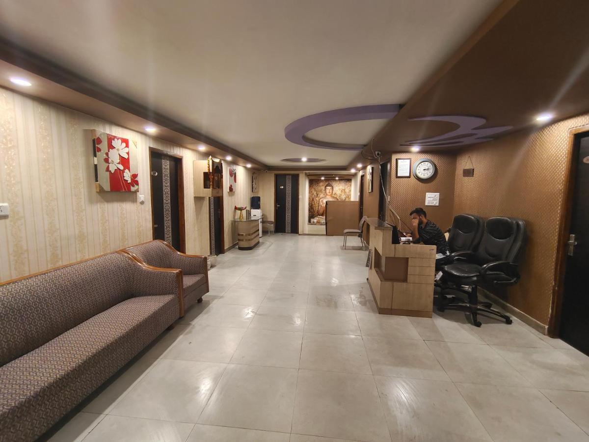 Magic Stays - Shimla Royale - Free Pickup From Railway Station Shimla Exteriör bild